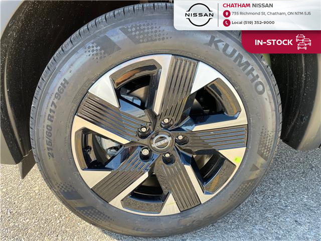 2026 Nissan Kicks SV (Stk: T028) in Chatham - Image 10 of 27