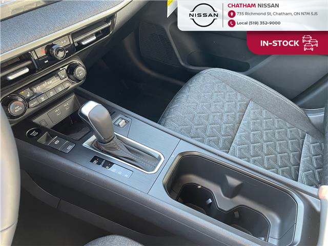 2026 Nissan Kicks SV (Stk: T028) in Chatham - Image 21 of 27