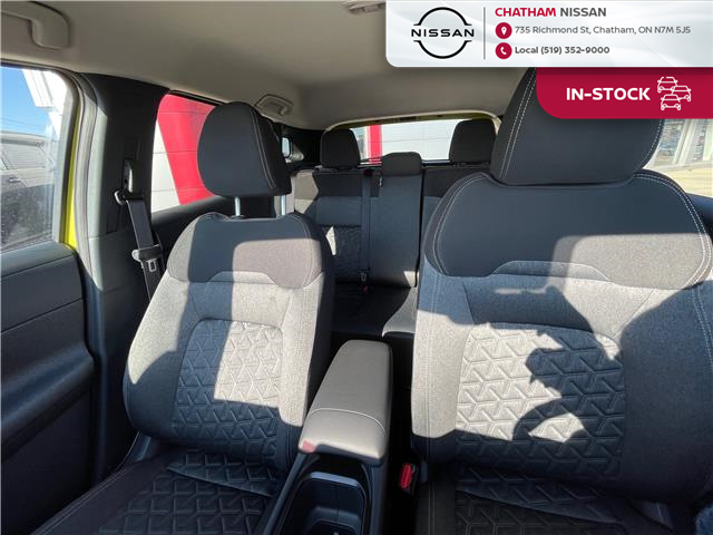 2026 Nissan Kicks SV (Stk: T028) in Chatham - Image 25 of 27