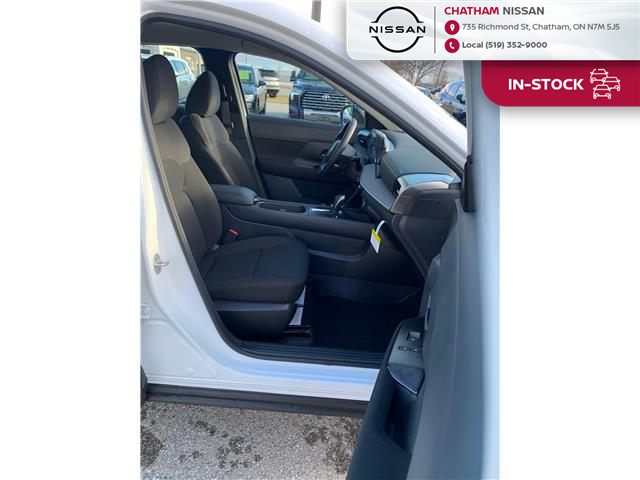 2026 Nissan Kicks S (Stk: T041) in Chatham - Image 17 of 20