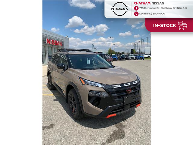 2026 Nissan Rogue Rock Creek (Stk: T126) in Chatham - Image 1 of 20