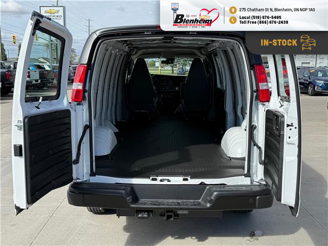 2025 Chevrolet Express 2500 Work Van (Stk: S562) in Blenheim - Image 5 of 24