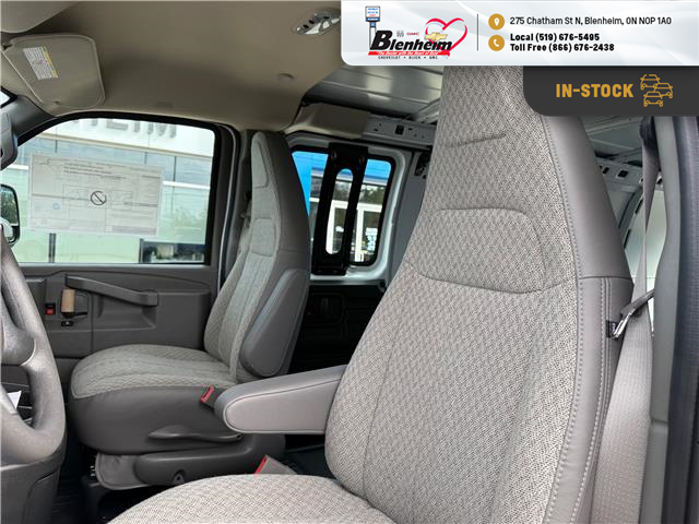 2025 Chevrolet Express 2500 Work Van (Stk: S562) in Blenheim - Image 16 of 24