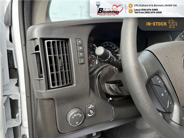 2025 Chevrolet Express 2500 Work Van (Stk: S562) in Blenheim - Image 17 of 24