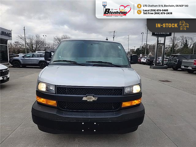2019 Chevrolet Express 2500 LS (Stk: 5B076A) in Blenheim - Image 3 of 18