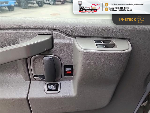 2019 Chevrolet Express 2500 LS (Stk: 5B076A) in Blenheim - Image 15 of 18