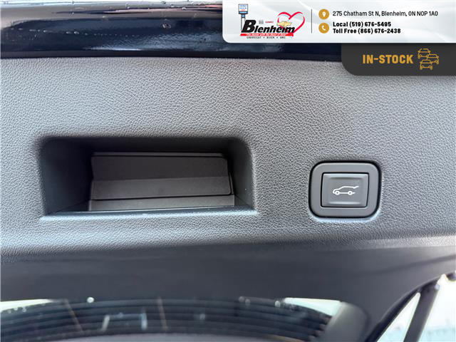 2026 Chevrolet Traverse RS (Stk: T105) in Blenheim - Image 8 of 42