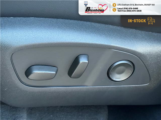 2026 Chevrolet Traverse RS (Stk: T125) in Blenheim - Image 13 of 44
