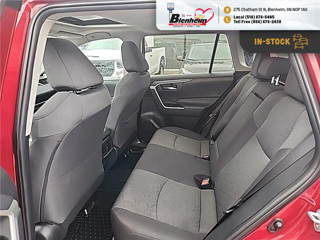 2021 Toyota RAV4 XLE (Stk: TS565B) in Blenheim - Image 14 of 21