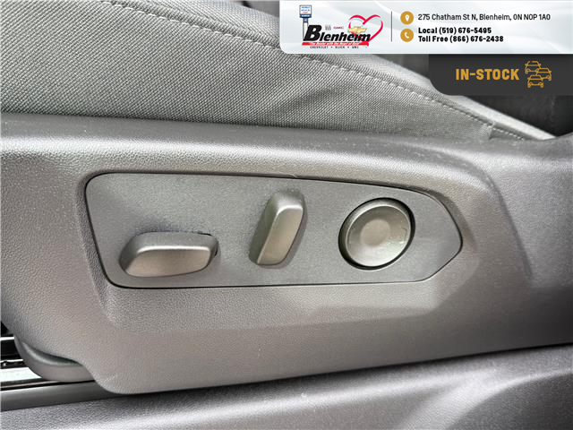 2026 GMC Sierra 2500HD SLE (Stk: T085) in Blenheim - Image 13 of 39