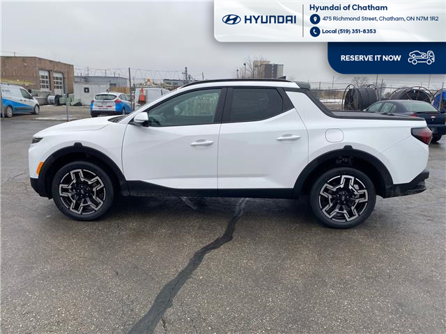 2025 Hyundai Santa Cruz Ultimate (Stk: S198) in Chatham - Image 1 of 17
