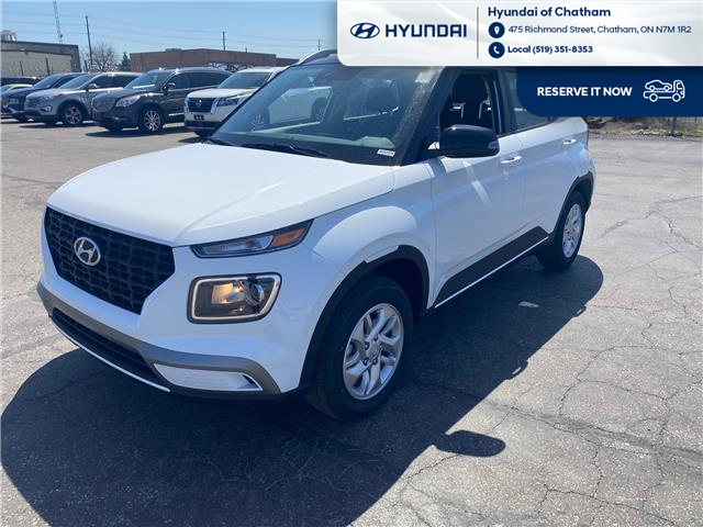2025 Hyundai Venue Preferred w/Two-Tone (Stk: S276) in Chatham - Image 1 of 19