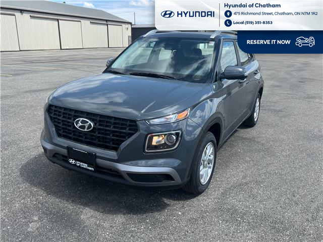 2025 Hyundai Venue Preferred (Stk: S303) in Chatham - Image 1 of 29