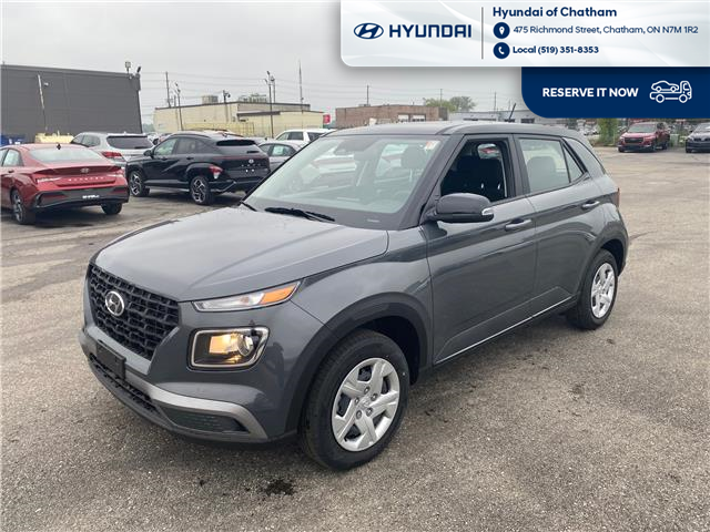 2025 Hyundai Venue Essential w/Two-Tone (Stk: DS323) in Chatham - Image 1 of 19