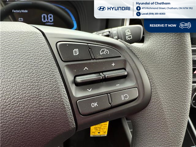 2025 Hyundai Venue ESSENTIAL (Stk: S346) in Chatham - Image 14 of 23