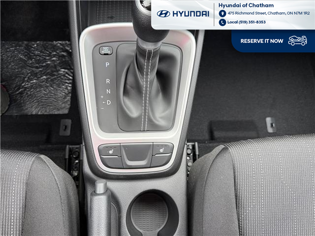 2025 Hyundai Venue ESSENTIAL (Stk: S346) in Chatham - Image 21 of 23