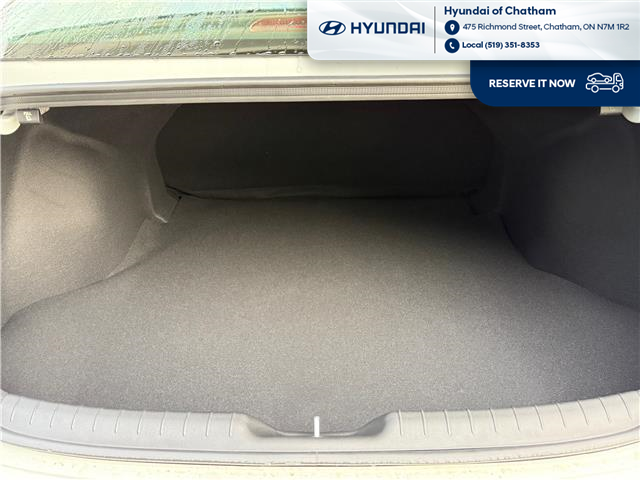 2025 Hyundai Elantra ESSENTIAL (Stk: S425) in Chatham - Image 8 of 32