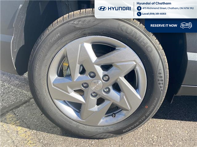 2026 Hyundai Kona 2.0L Essential (Stk: T033) in Chatham - Image 5 of 26