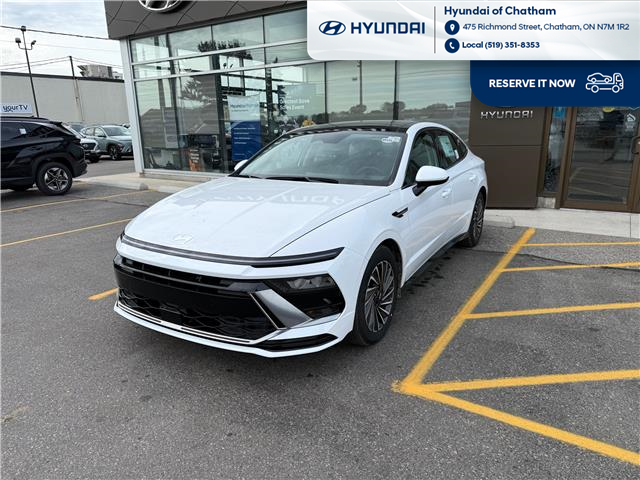 2026 Hyundai Sonata Hybrid Preferred-Trend (Stk: T045) in Chatham - Image 1 of 17