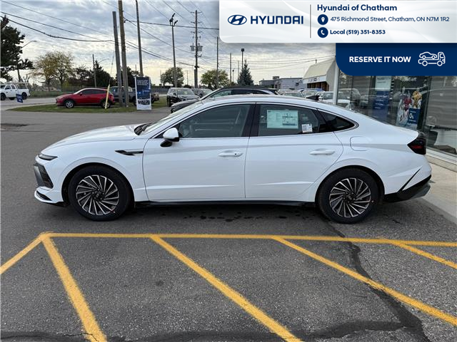 2026 Hyundai Sonata Hybrid Preferred-Trend (Stk: T045) in Chatham - Image 2 of 17