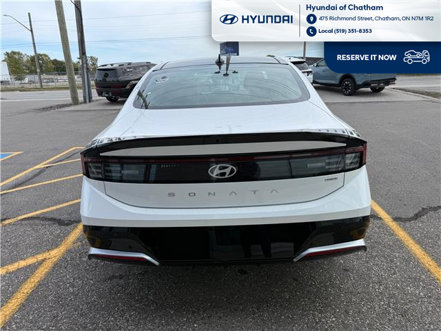 2026 Hyundai Sonata Hybrid Preferred-Trend (Stk: T045) in Chatham - Image 4 of 17