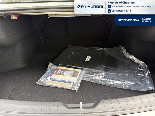 2026 Hyundai Sonata Hybrid Preferred-Trend (Stk: T045) in Chatham - Image 5 of 17