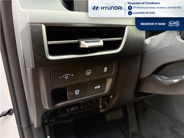2026 Hyundai Sonata Hybrid Preferred-Trend (Stk: T045) in Chatham - Image 12 of 17