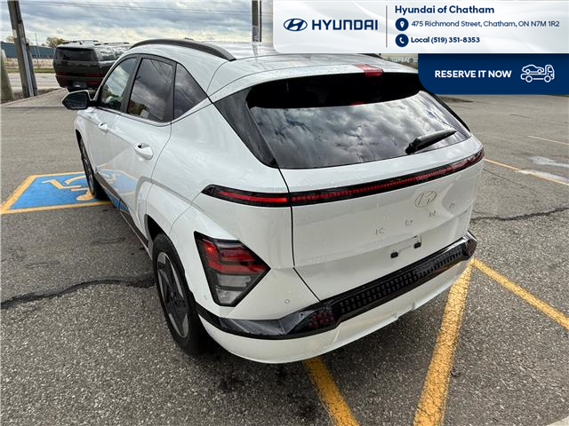 2026 Hyundai Kona Electric Preferred w/Ultimate Package (Stk: T043) in Chatham - Image 3 of 4
