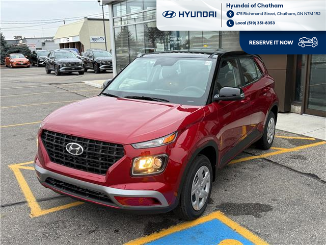 2026 Hyundai Venue Essential w/Two-Tone (Stk: T077) in Chatham - Image 1 of 30 2026 Hyundai Venue Essential w/Two-Tone (Stk: T077) in Chatham - Image 1 of 30