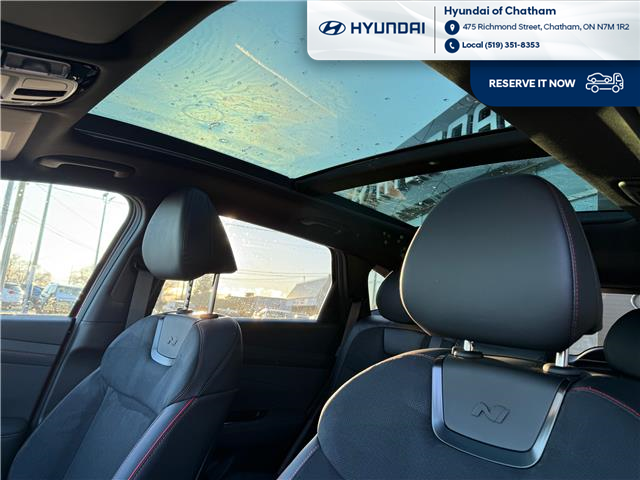 2026 Hyundai Tucson Hybrid N-Line (Stk: T088) in Chatham - Image 18 of 43
