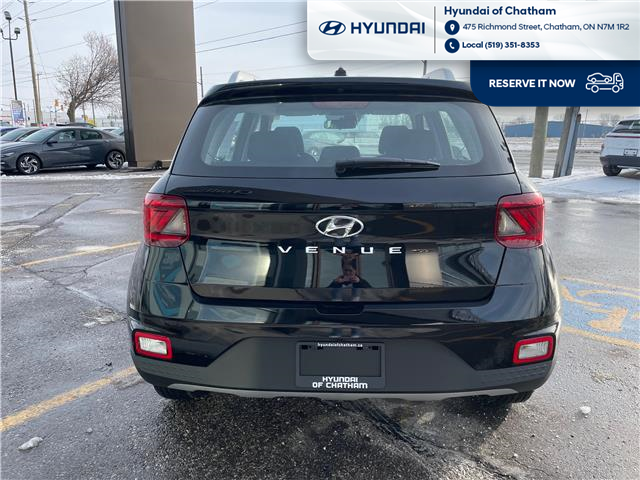 2026 Hyundai Venue Preferred (Stk: T062) in Chatham - Image 4 of 27