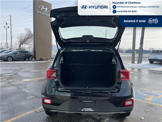 2026 Hyundai Venue Preferred (Stk: T062) in Chatham - Image 5 of 27