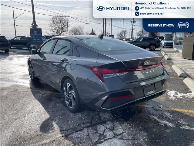 2025 Hyundai Elantra Preferred w/Tech Package (Stk: S430) in Chatham - Image 3 of 30