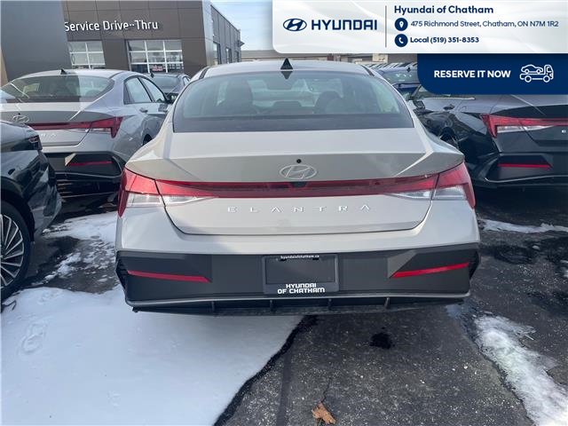 2025 Hyundai Elantra Preferred (Stk: S433) in Chatham - Image 4 of 27