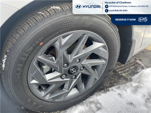 2025 Hyundai Elantra Preferred (Stk: S433) in Chatham - Image 10 of 27