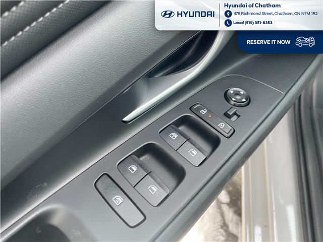 2025 Hyundai Elantra Preferred (Stk: S433) in Chatham - Image 12 of 27