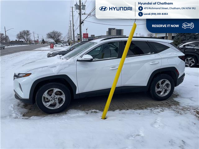 2024 Hyundai Tucson Preferred (Stk: 5B055A) in Chatham - Image 2 of 28