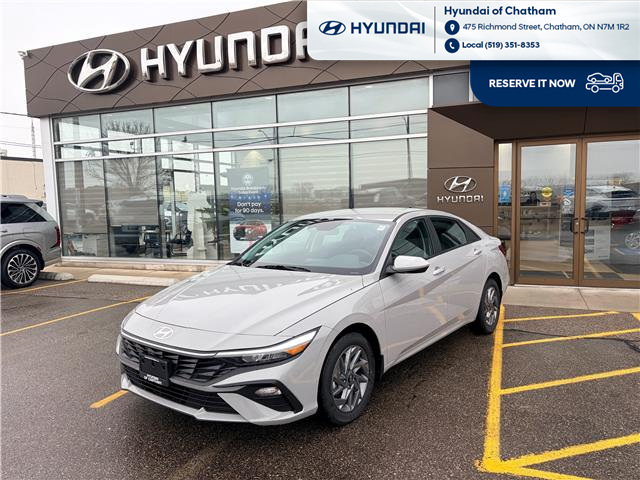 2025 Hyundai Elantra Preferred (Stk: S434) in Chatham - Image 1 of 24