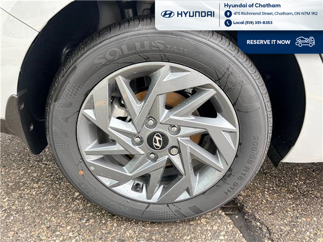 2025 Hyundai Elantra Preferred (Stk: S434) in Chatham - Image 5 of 24