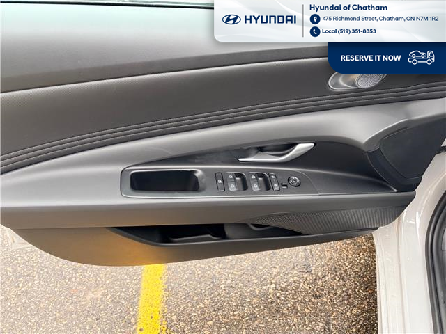 2025 Hyundai Elantra Preferred (Stk: S434) in Chatham - Image 8 of 24