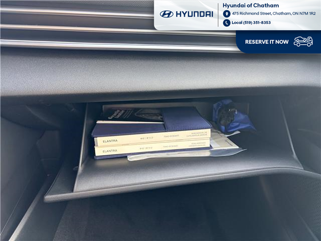 2026 Hyundai Elantra Preferred (Stk: T098) in Chatham - Image 16 of 24
