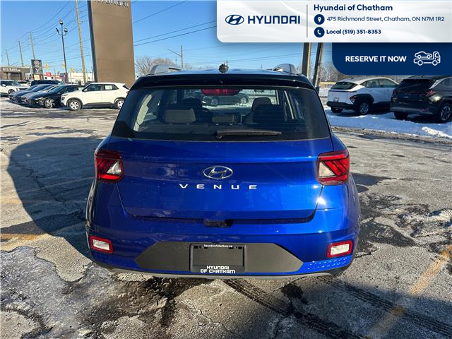 2026 Hyundai Venue Preferred w/Two-Tone (Stk: T110) in Chatham - Image 6 of 17