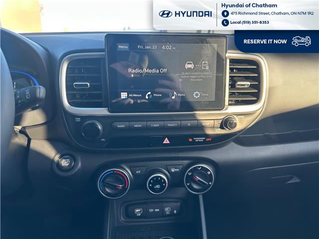 2026 Hyundai Venue Preferred w/Two-Tone (Stk: T110) in Chatham - Image 15 of 17
