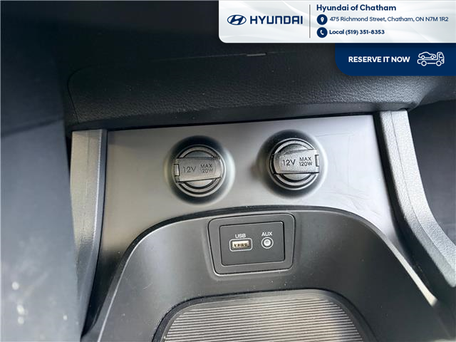 2018 Hyundai Santa Fe Sport 2.0T Ultimate (Stk: S392A) in Chatham - Image 14 of 19