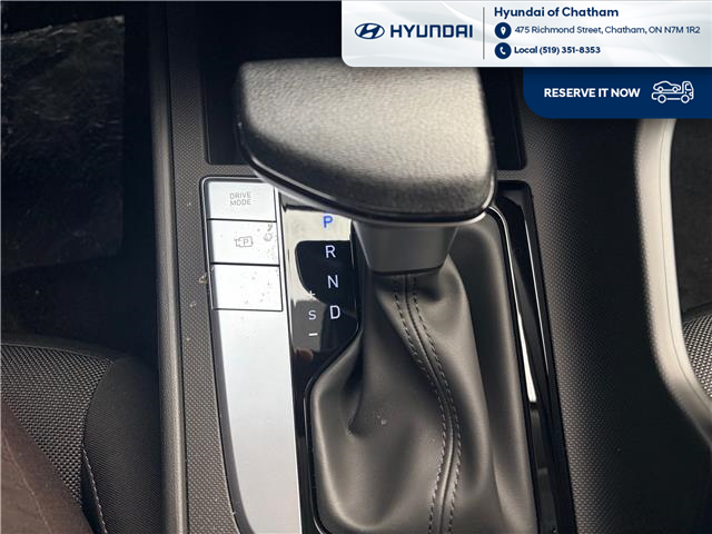 2026 Hyundai Elantra ESSENTIAL (Stk: T118) in Chatham - Image 19 of 24