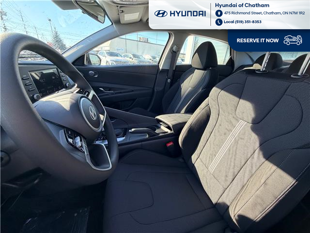 2026 Hyundai Elantra ESSENTIAL (Stk: T108) in Chatham - Image 9 of 24