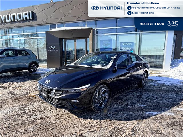2026 Hyundai Elantra HEV Luxury (Stk: T102) in Chatham - Image 1 of 24