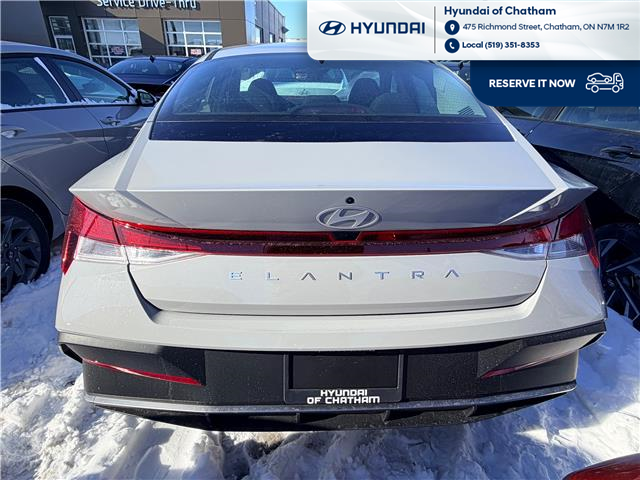 2026 Hyundai Elantra ESSENTIAL (Stk: T120) in Chatham - Image 2 of 21
