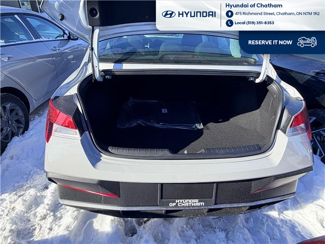 2026 Hyundai Elantra ESSENTIAL (Stk: T120) in Chatham - Image 3 of 21
