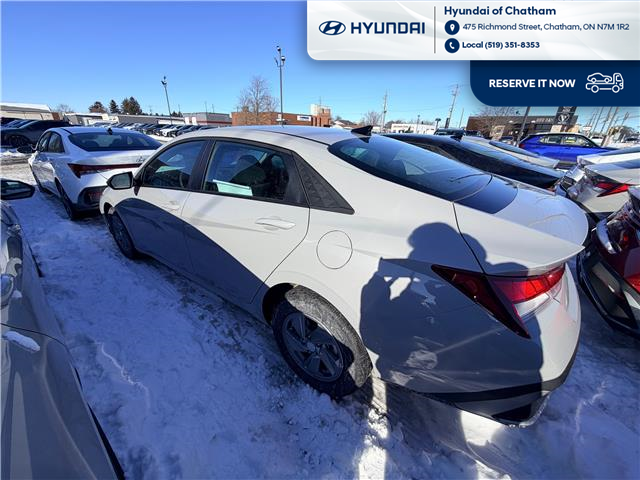 2026 Hyundai Elantra ESSENTIAL (Stk: T120) in Chatham - Image 5 of 21